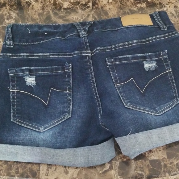 Jean shorts - Picture 2 of 3